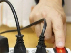 Щоб не згоріла техніка: поради електриків після відновлення електроенергії