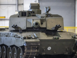 Британські розробники суттєво модернізували бойовий танк Challenger 3