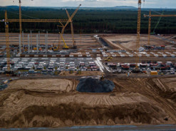 У Tesla знову проблеми з заводом в Німеччині