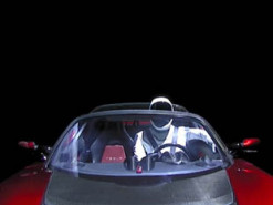 Де зараз знаходиться Tesla, запущена в космос