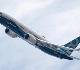 Виробництво Boeing різко скоротилося через перевірки