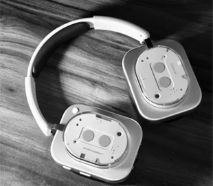 Nothing розширює екосистему: що відомо про новинку, яка кине виклик AirPods Max