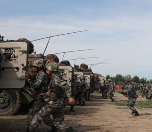 Китай проводитиме "регулярні" навчання біля Тайваню