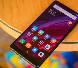 Новые смартфоны Xiaomi получат потрясающий экран