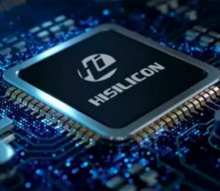 Названы сроки начала производства фирменных чипов Huawei