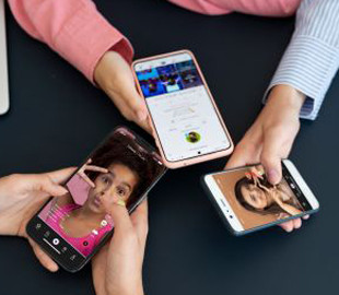 У Раді розповіли про плани обмежити користування соцмережами для українських дітей