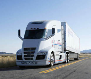 Nikola зажадав у Tesla $ 2 мільярди за крадіжку дизайну