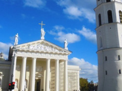 Полігон для дронів, «зуби дракона» та укриття: у столиці Литви оприлюднили план оборони