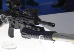 LIG Nex1 представила 40-мм мініракету для ураження легкоброньованої техніки