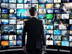 “Інтернет чи телебачення”: звідки українці частіше беруть інформацію