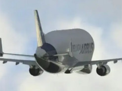 Третій трансатлантичний рейс «Beluga» із супутником приземлився у Флориді