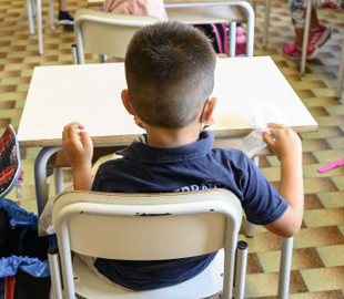 Шахраї атакують батьків першокласників під виглядом "Пакунка школяра": деталі