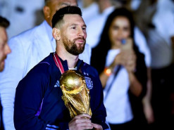 Ліонель Мессі б'є яйце в Instagram