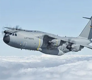 Перший повітряний авіаносець планують розгорнути у США: на що він здатен