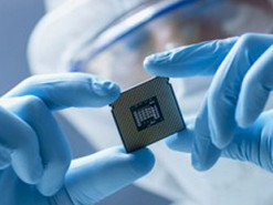 Аналитики ухудшили прогноз по полупроводниковому рынку