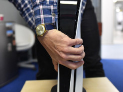 Власники PlayStation безкоштовно отримають доступ до Apple TV +