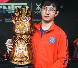 Лучшему игроку турнира по Dota 2 вручили «Перчатку Бесконечности» из «Мстителей»