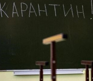 Вчитель захворів на COVID-19: гімназію на Волині відправили на дистанційне навчання