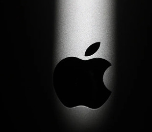 Apple втрачає ключових фахівців через проблеми з Siri