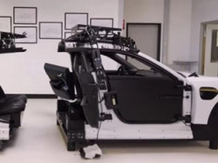 Porsche показав “секретне” налаштування електрокара Taycan