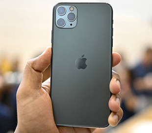 Apple хочет оборудовать iPhone камерой с бесконечным зумом