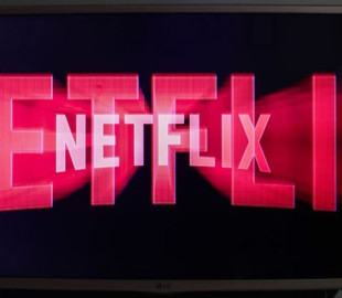 Netflix уклав угоду із зіркою фільму «1+1» Омаром Сі