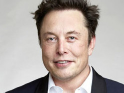 Илон Маск попался на фото с подросшим малышом Икс