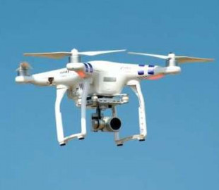 Женщина банкой консервации сбила российский дрон