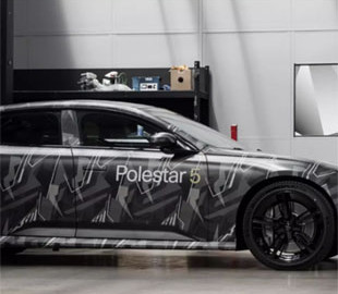 Polestar показала серійний ліфтбек 5 із надшвидкою зарядкою