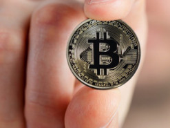 Новий рекорд біткоїна: коли він впаде