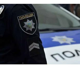 У Чернівцях чоловіка підозрюють у крадіжці гаджетів із магазинів на майже 20 тисяч гривень