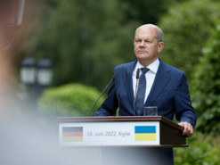 Шольц та його партія опустились на третє місце у рейтингу