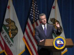 У США приймаються закони про підробку виборів в інтернеті