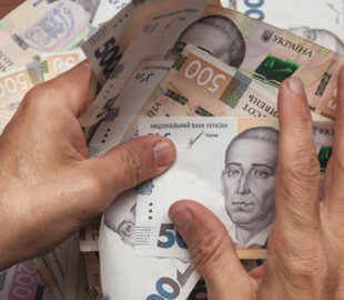 Шахраї ошукали жінку на 170 тисяч гривень