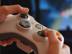 Вслед за Китаем: в Японии хотят "урезать" детям время на интернет и видеоигры