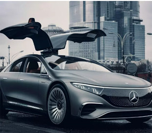 Автопілот Mercedes дозволить деяким водіям не дивитися на дорогу під час поїздки
