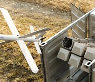 Операція «Павутина» надихає: у США створять контейнерні системи для запуску роїв із 500 дронів