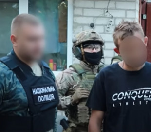 У Дніпрі матір знімала у порно свого 12-річного сина: фото та відео продавала в інтернеті іноземцям