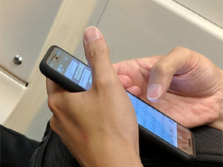 Неанонсированный смартфон Google Pixel 3 XL замечен в руках у пользователя