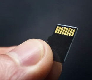 Нові карти пам'яті microSD наздоженуть SSD за швидкістю роботи