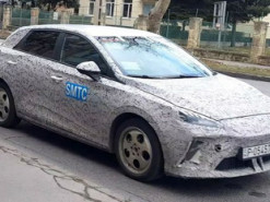 На дорогах Угорщини на тестах помічено таємничий електрокар
