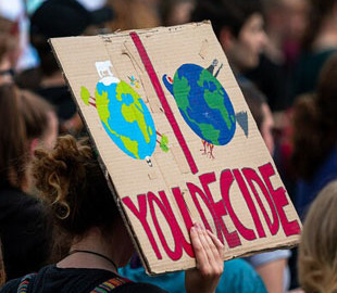 Велика Британія співпрацює з Китаєм у боротьбі з кліматичною кризою — The Guardian