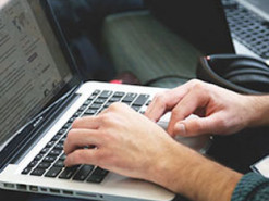 Исландия предложила визы работающим на удаленке с зарплатой выше $7 тысяч