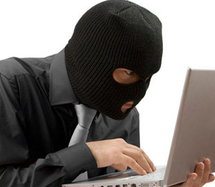 Мужчина продавал онкобольным через интернет-аптеку фальсифицированные лекарства со склада в Киеве