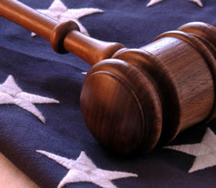 Верховний суд США дозволив доступ DOGE до персональних даних американців