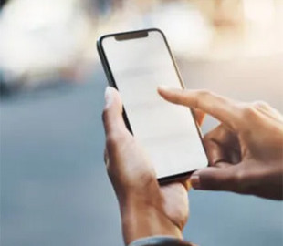 Цифровий годинник або відеореєстратор: як дати друге життя старому смартфону