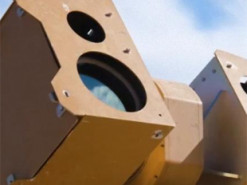 Турецька компанія Roketsan показала знищення БПЛА і броні її лазерною зброєю ALKA