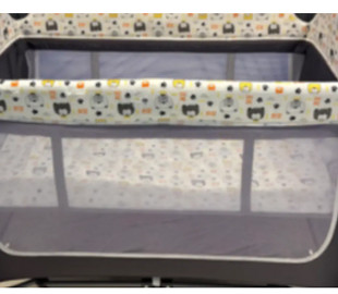 Китайські дитячі манежі з Amazon порушують стандарти безпеки — є загроза задухи