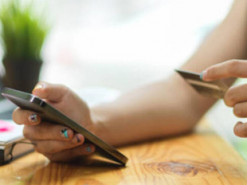 Дві жительки Полонщини втратили 190 тисяч через шахраїв