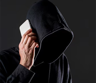 Псевдопрацівник банку ошукав жінку на 41 тис. грн